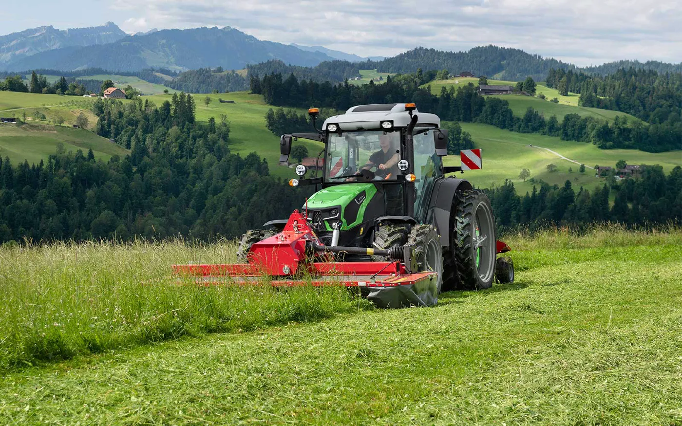 Deutz-Fahr-Serie-5D-11