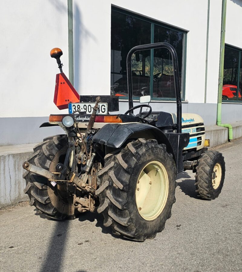 Trator Lamborghini Runner 350 - 4x4 com capinadeira - Image 2