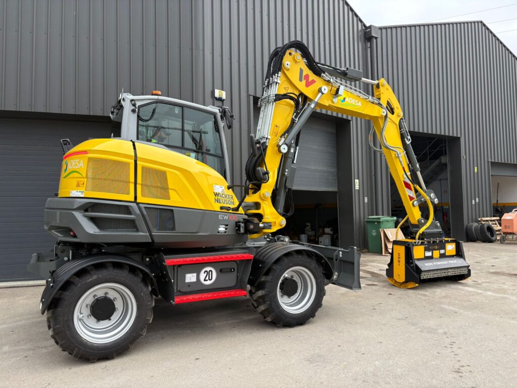 Escavadora Wacker Neuson EW100 ADESA