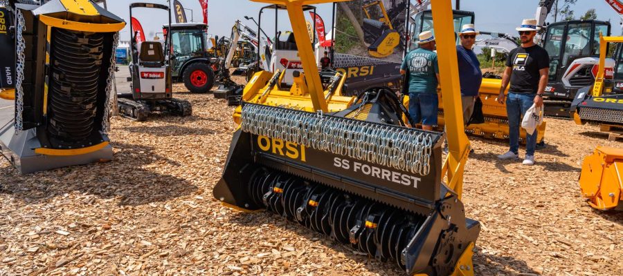 Triturador florestal ORSI SS-FORREST atrai atenções na Expoflorestal 2026 - Arménio Pereira de Sousa